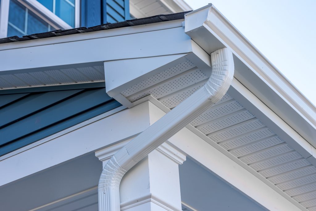 Gutters: Avoid Water Damage and Expensive Repairs